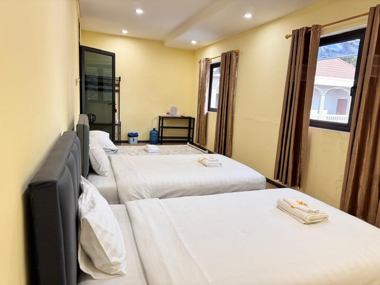 Yula Hotel Thatluang Вьентьян Экстерьер фото